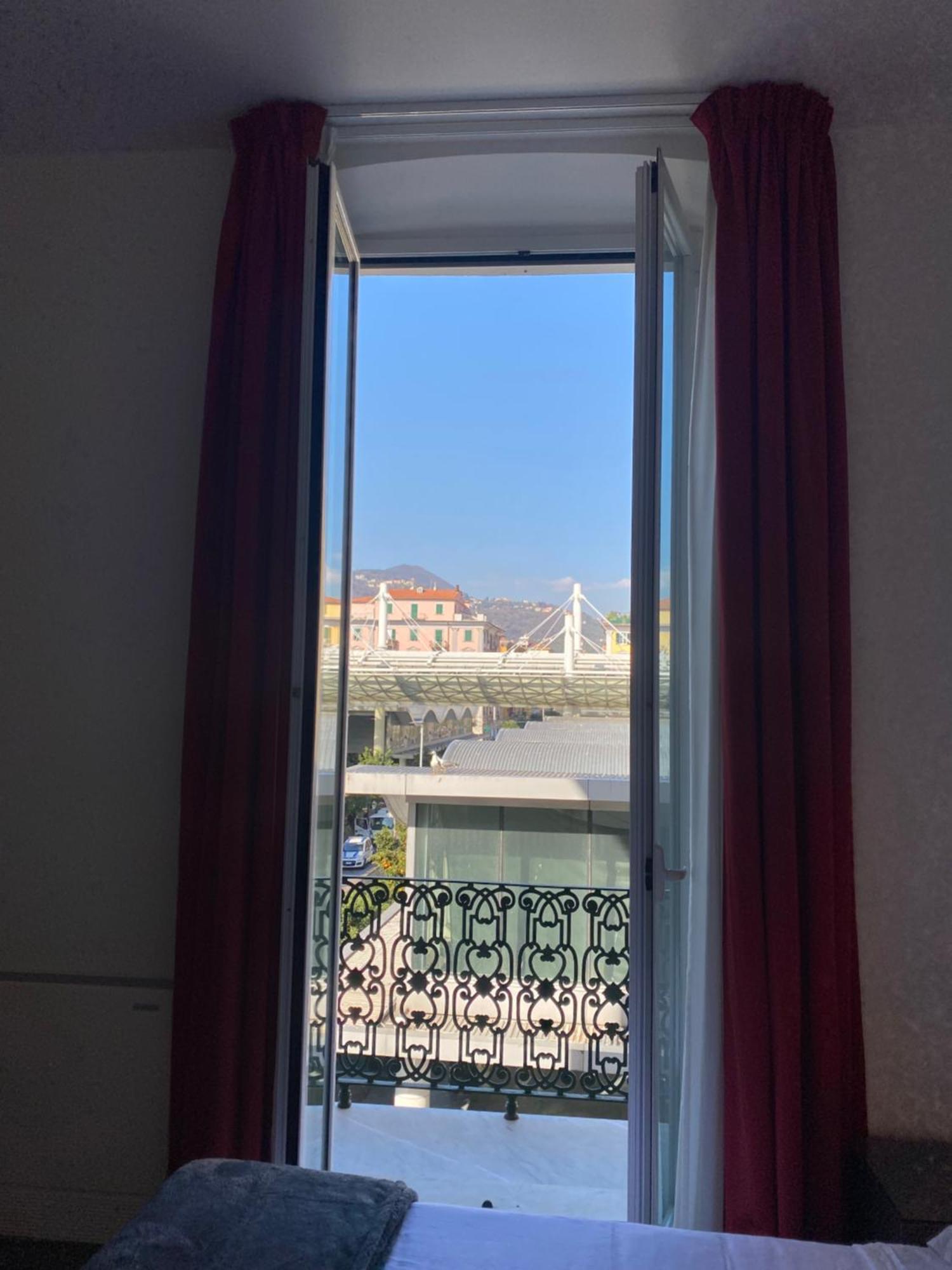 54 Rosselli Rooms La Spezia Kültér fotó
