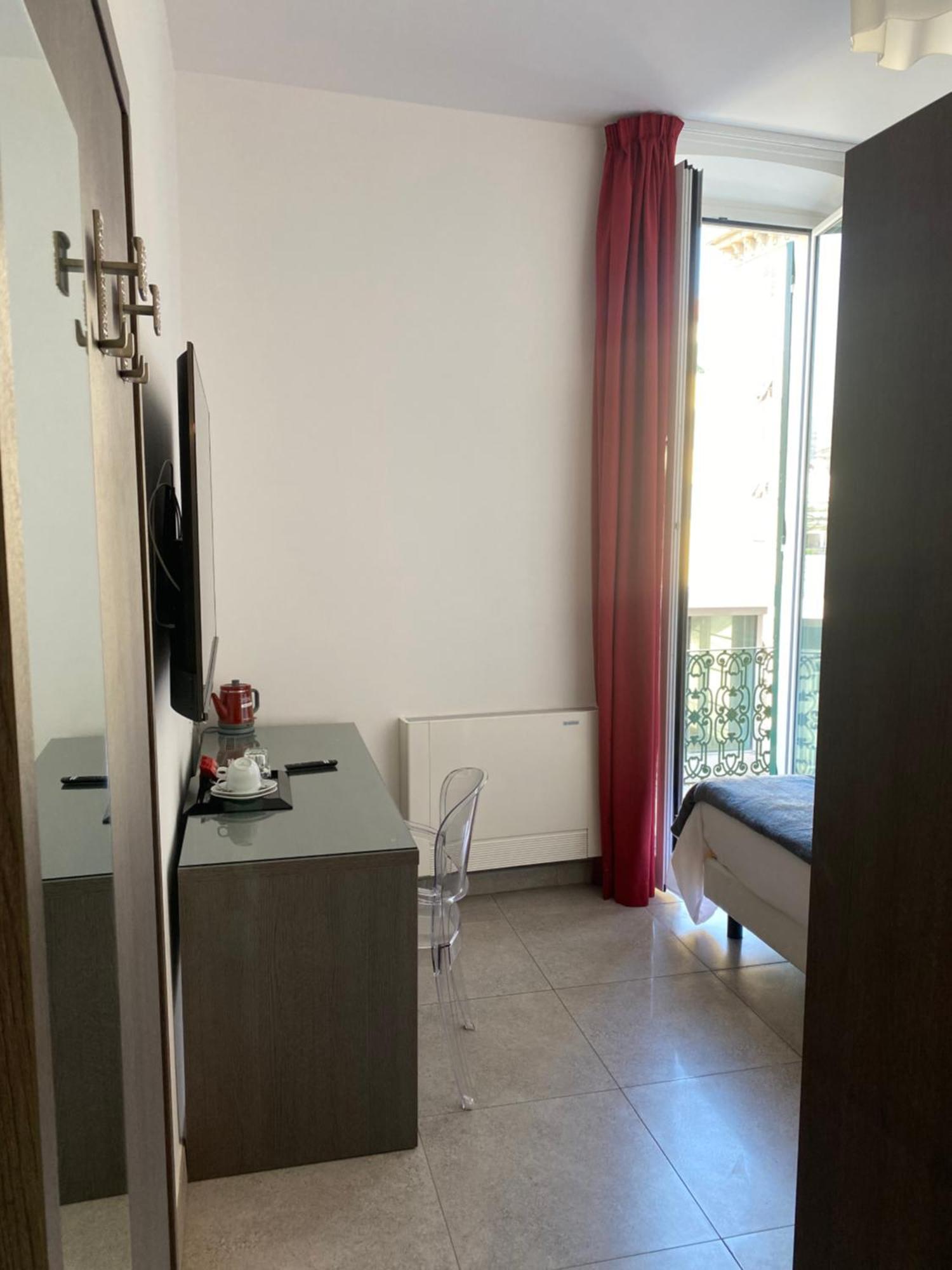 54 Rosselli Rooms La Spezia Kültér fotó