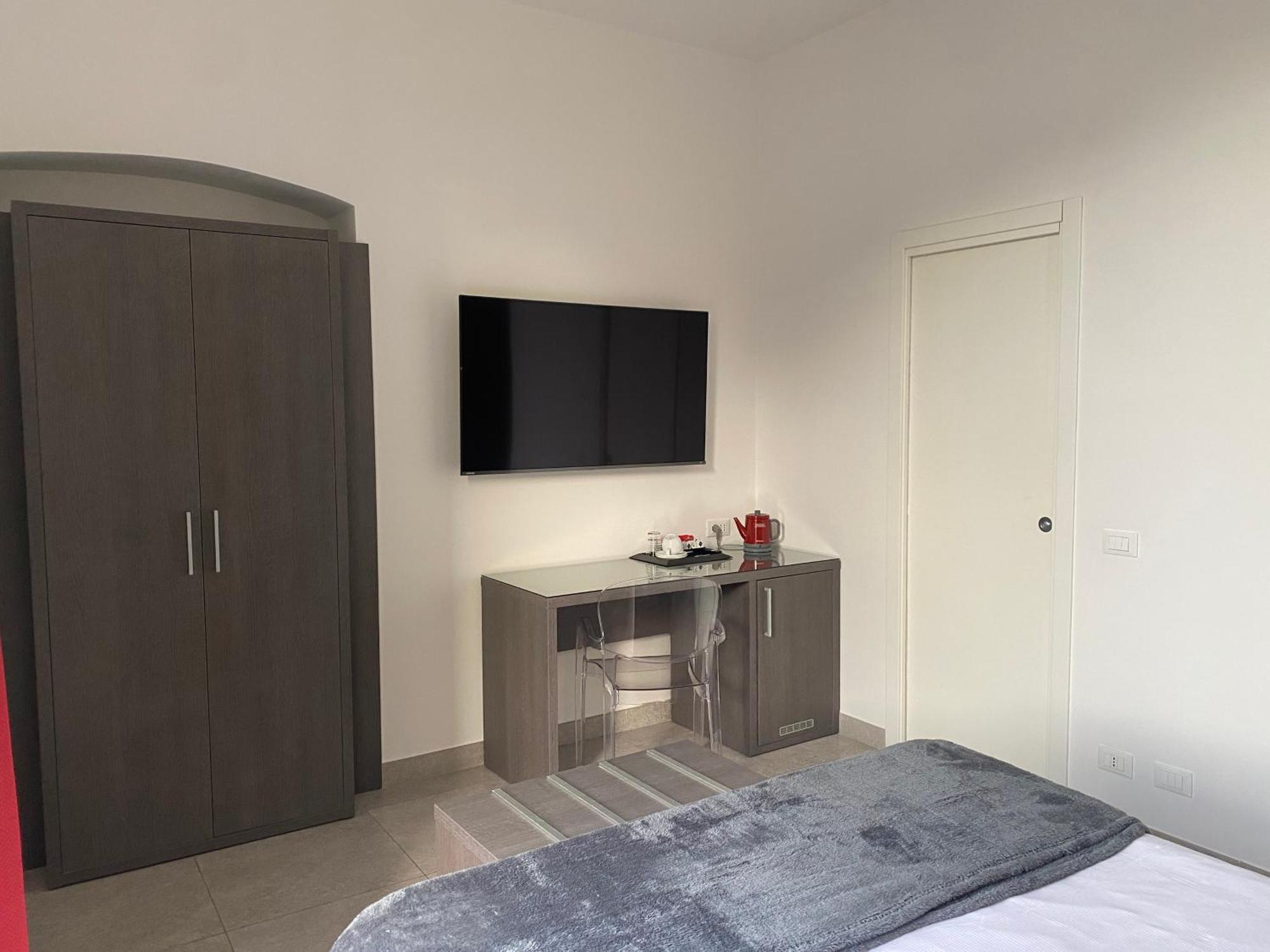 54 Rosselli Rooms La Spezia Kültér fotó