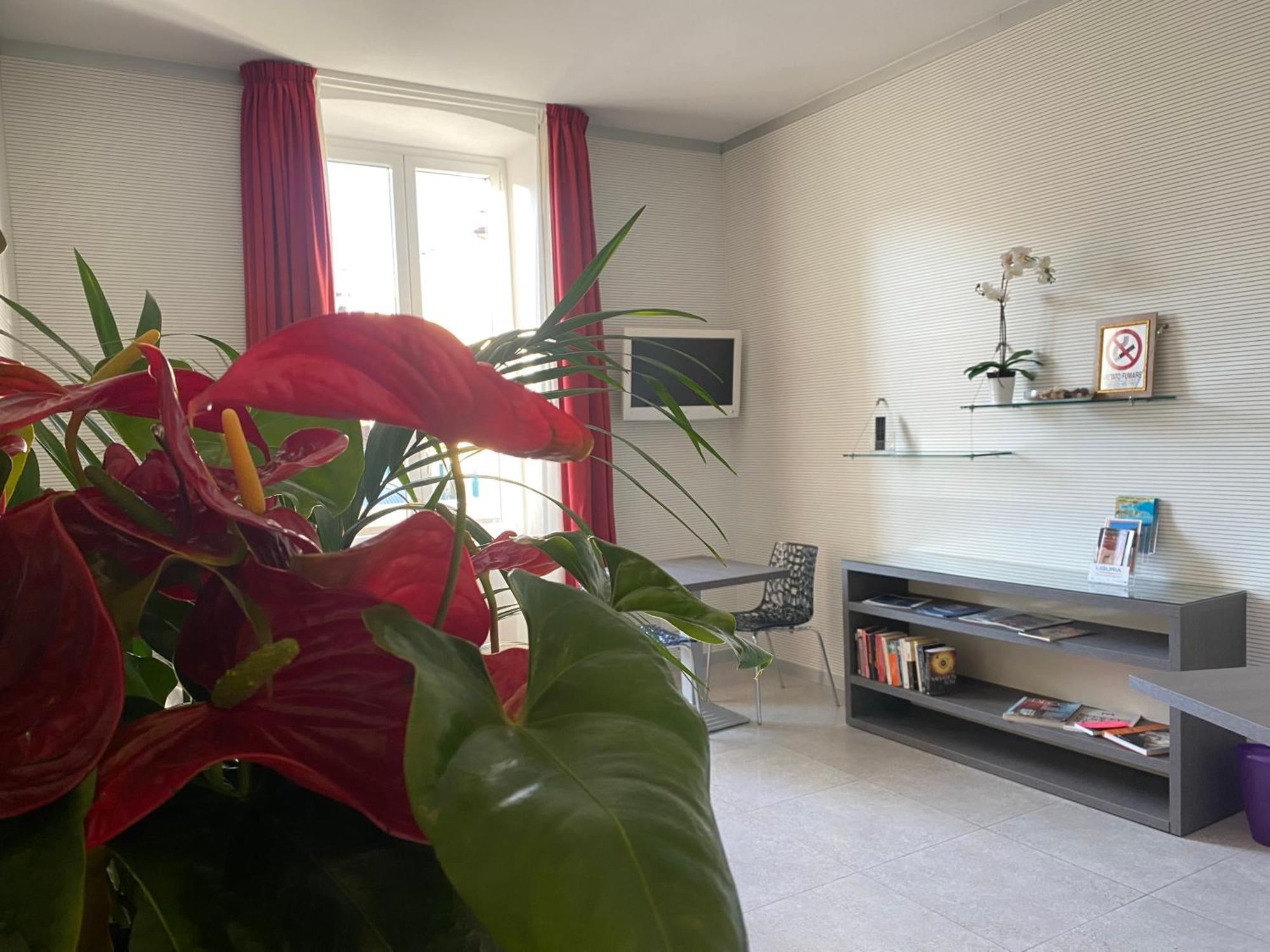 54 Rosselli Rooms La Spezia Kültér fotó