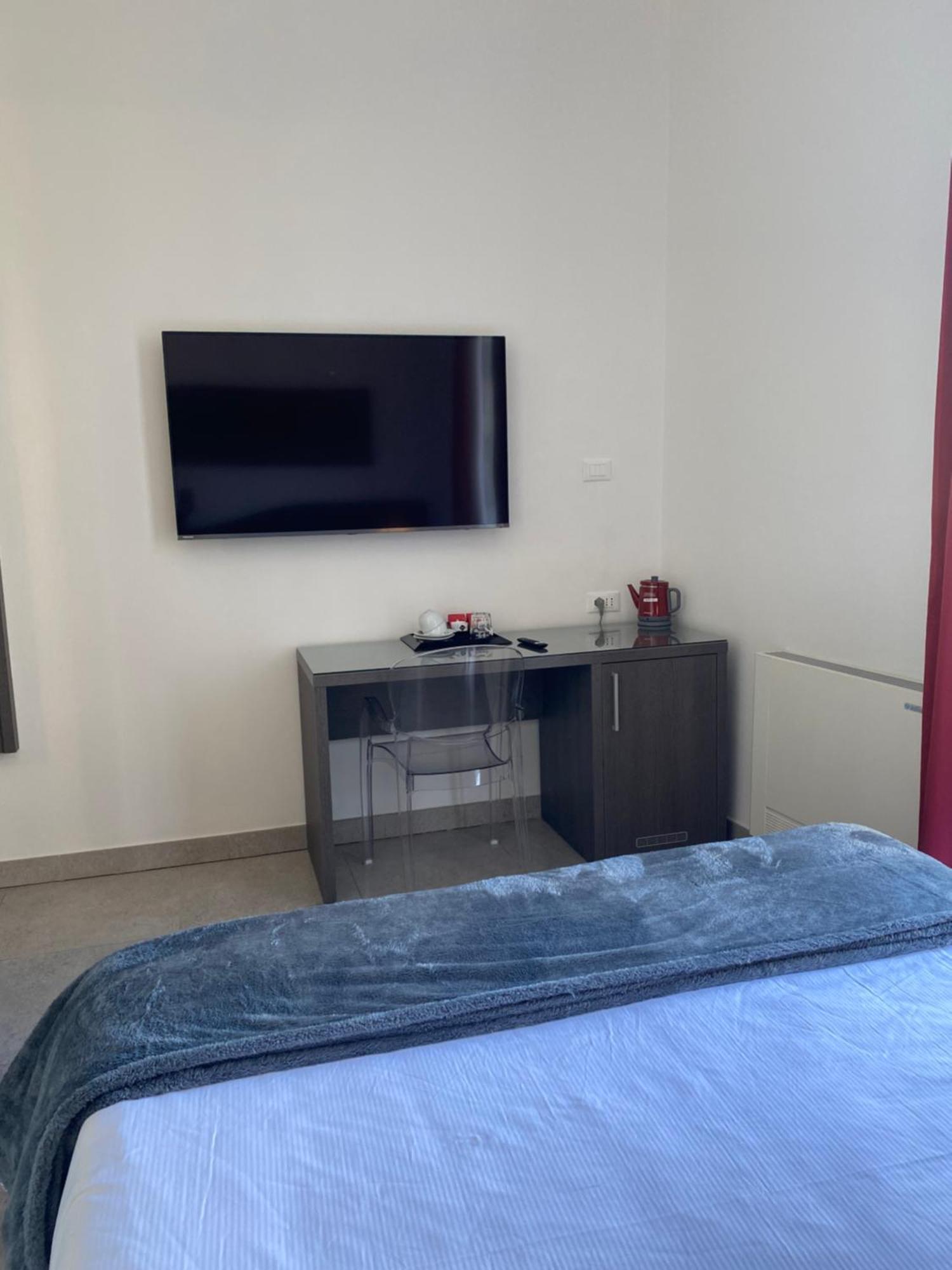 54 Rosselli Rooms La Spezia Kültér fotó