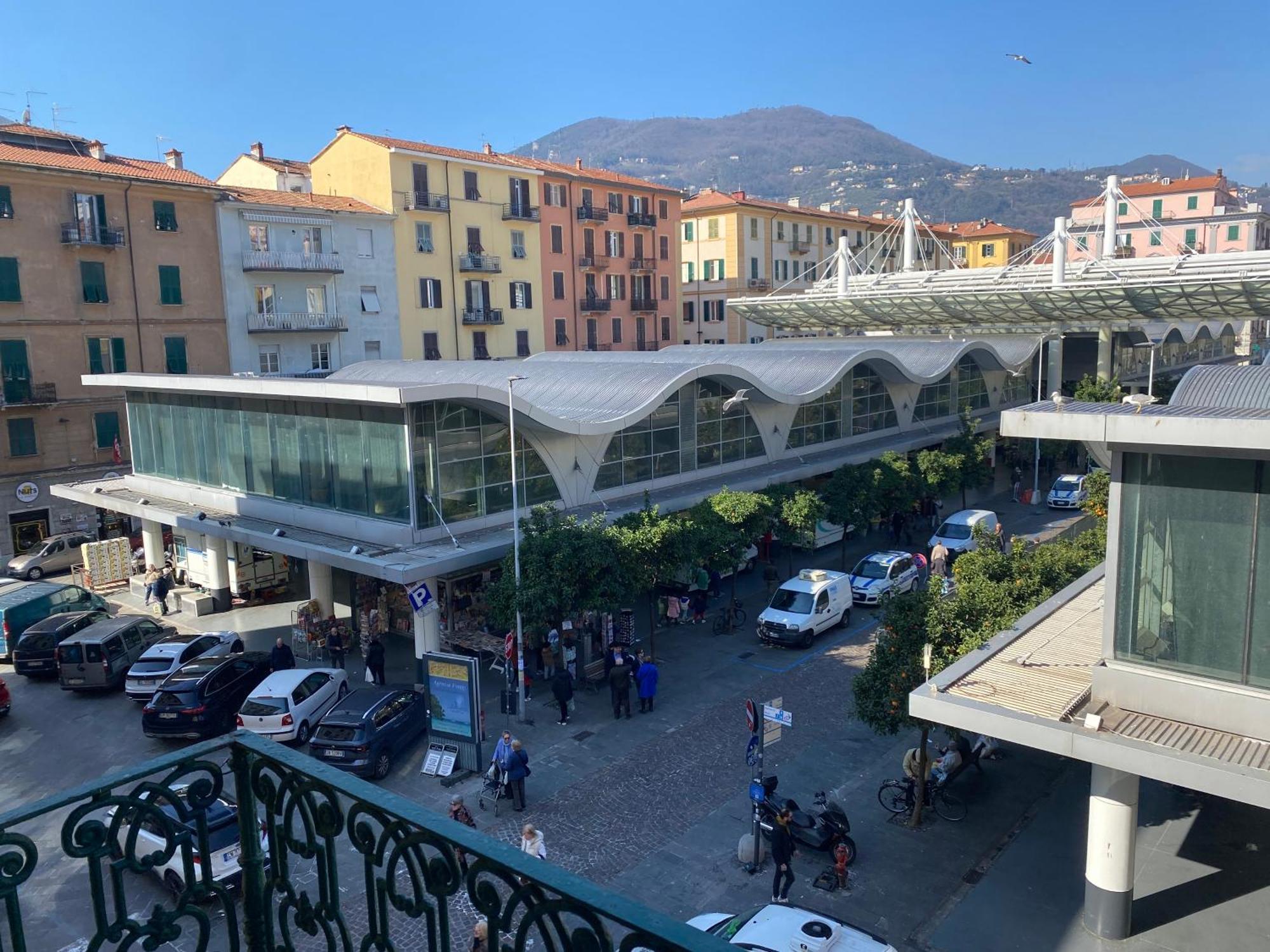 54 Rosselli Rooms La Spezia Kültér fotó