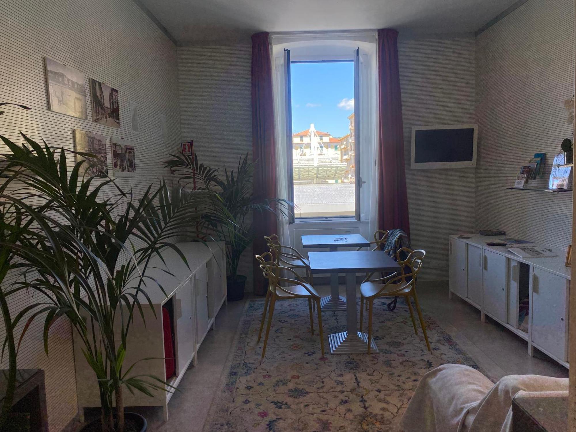 54 Rosselli Rooms La Spezia Kültér fotó